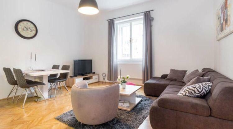 Apartment Iva Zagreb Extérieur photo